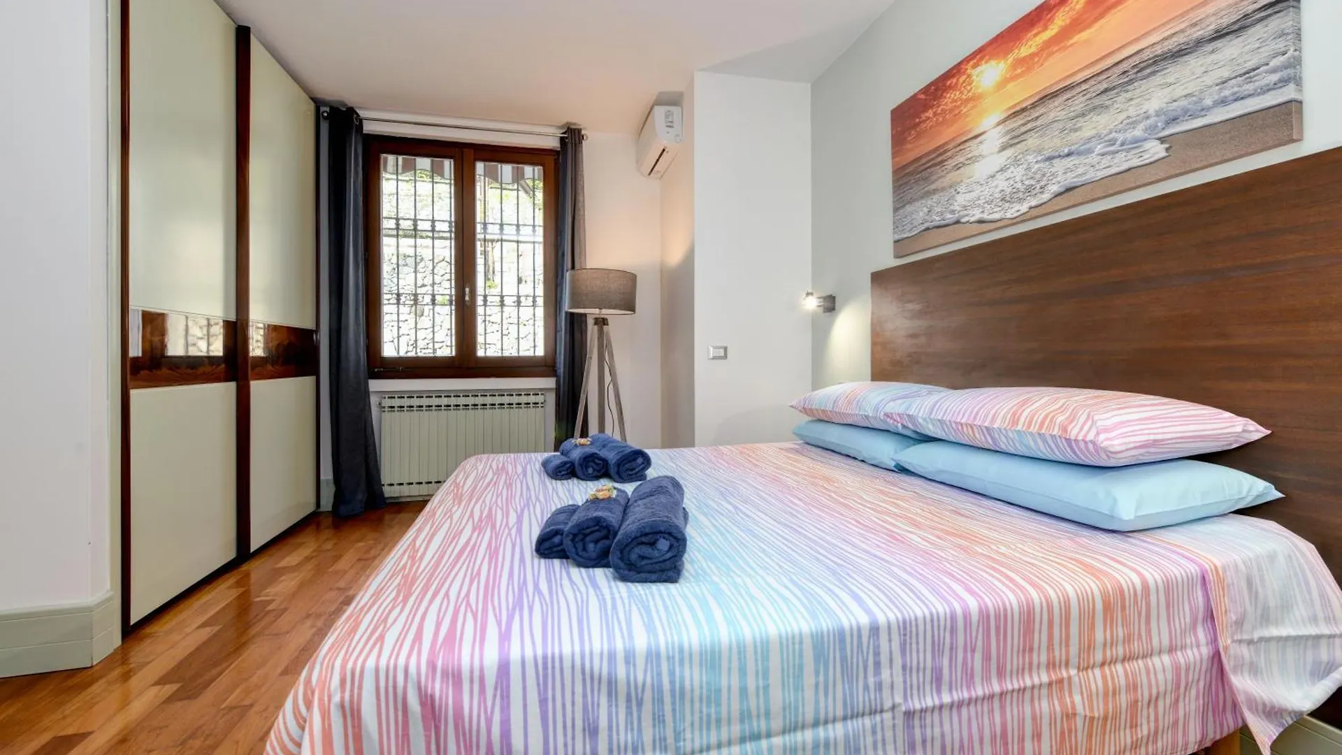Le Finestre Sugli Ulivi Centro Storico Desenzano Appartement Desenzano del Garda